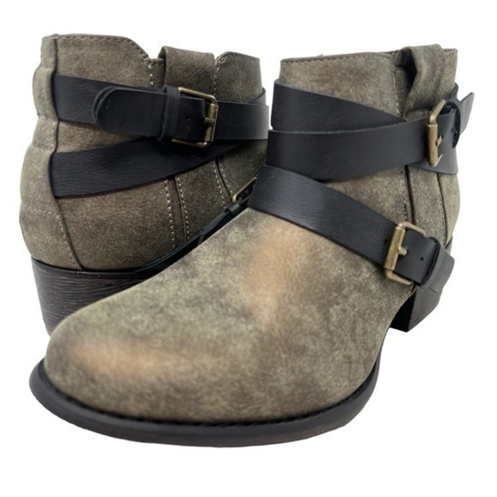Natural Reflections Ankle Boots